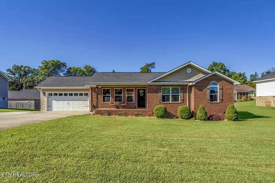209 Foothills DR, Dayton, TN 37321