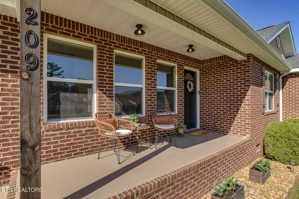 Dayton, TN 37321,209 Foothills DR