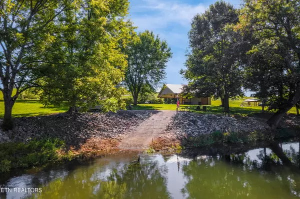 Rutledge, TN 37861,1866 Holston River DR