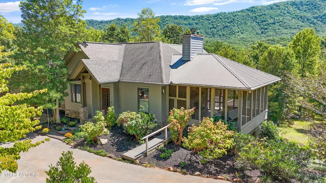 4893 Allegheny Cove WAY, Maryville, TN 37803