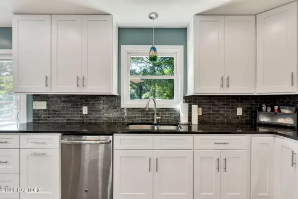 Old Fort, TN 37362,294 Davis Rd