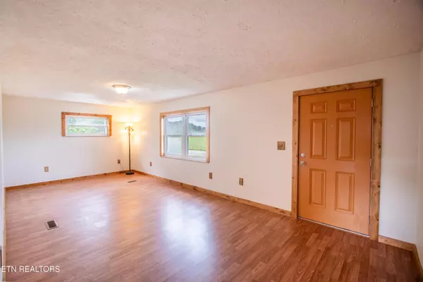 Sevierville, TN 37876,2894 Boyds Creek Hwy