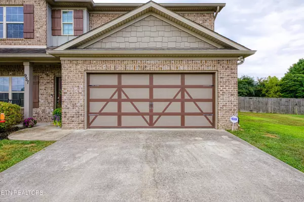 Lenoir City, TN 37771,`957 Glenview DR