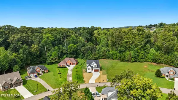 Lenoir City, TN 37772,1864 Old Hickory LN