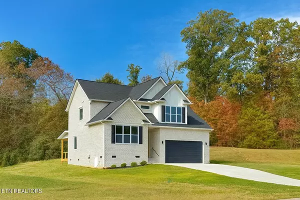 Lenoir City, TN 37772,1864 Old Hickory LN