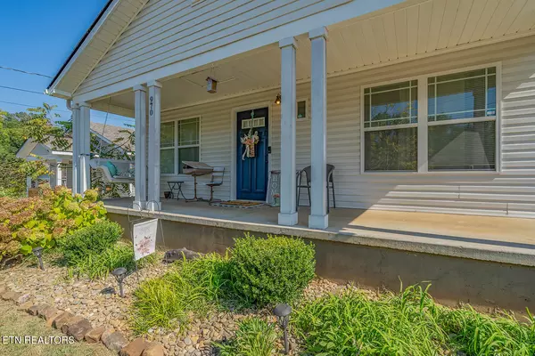 Knoxville, TN 37914,970 Anniversary LN