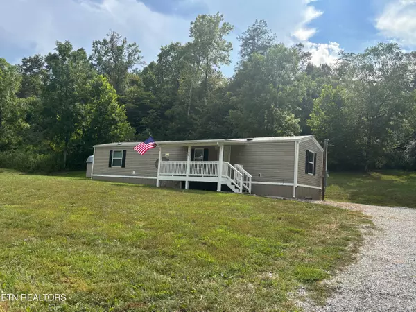 480 Water St, Speedwell, TN 37870