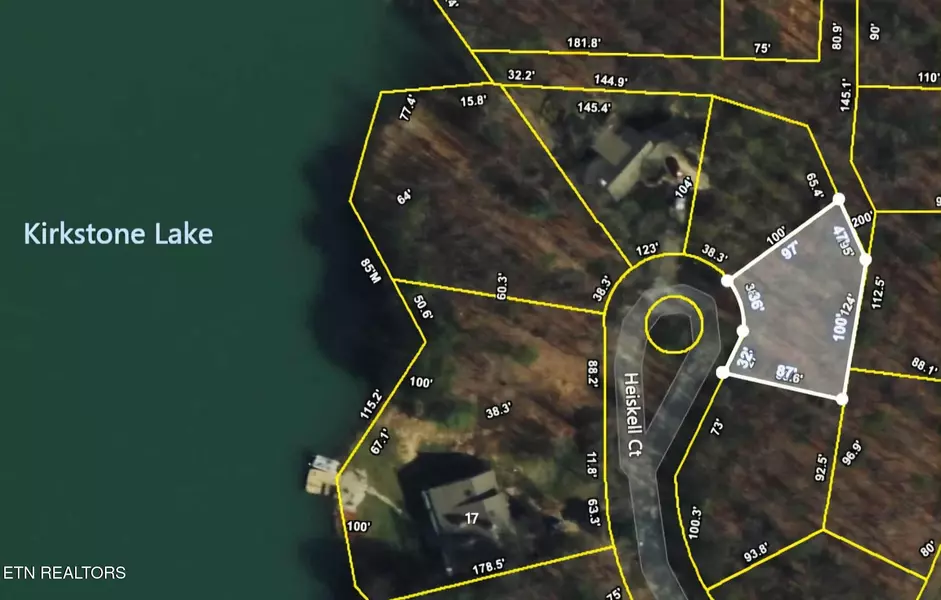 20 Heiskell CT, Crossville, TN 38558