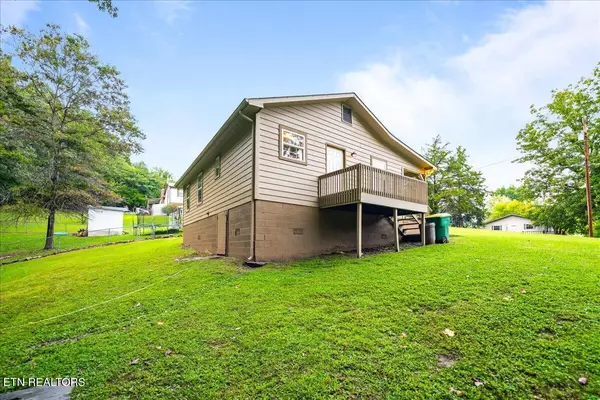 Lafollette, TN 37766,810 17th St