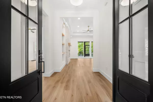 Loudon, TN 37774,118 Nuhya WAY