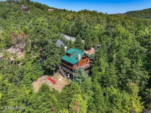 Pigeon Forge, TN 37863,1627 Mountain Dreams WAY