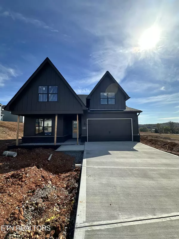 11512 Sierra Nevada LN, Knoxville, TN 37932