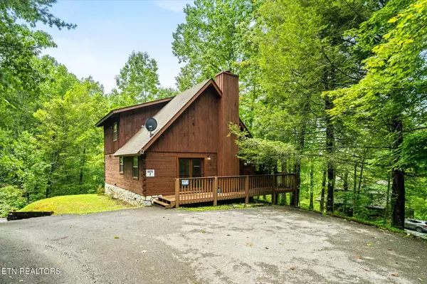 4372 Boogertown Rd #3, Sevierville, TN 37876