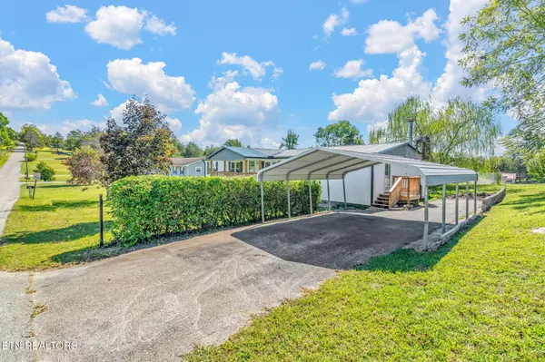 Lafollette, TN 37766,180 McCarty Rd