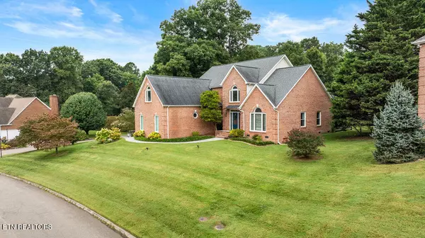 Knoxville, TN 37918,5000 Palace LN