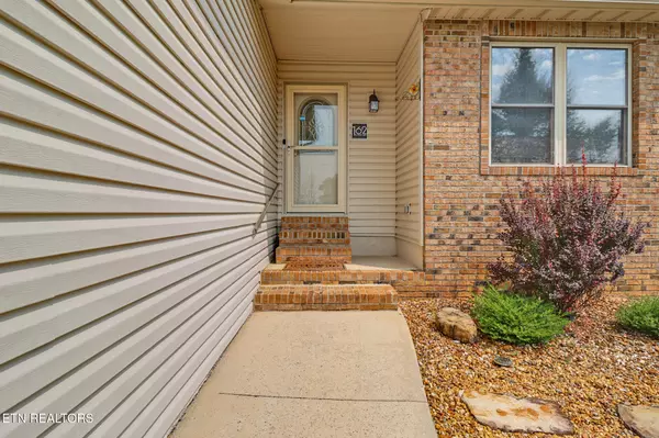 Crossville, TN 38571,162 Woodgate DR