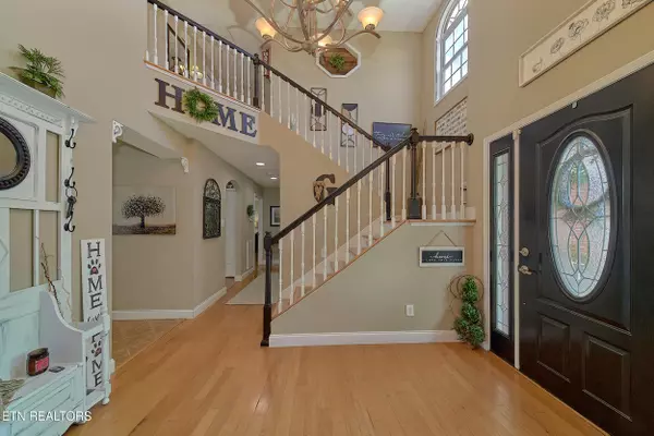 Knoxville, TN 37912,6005 Stratford Park Blvd