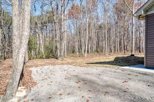 Monterey, TN 38574,62 Bussell DR