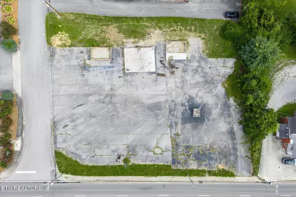 Cookeville, TN 38501,39 Jackson St