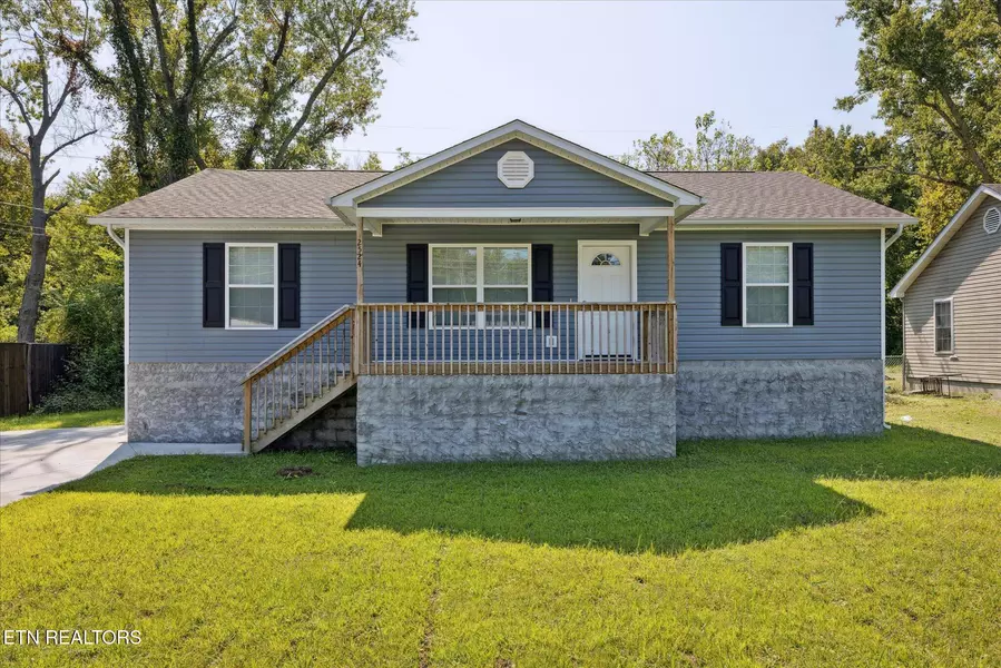 2524 Fair DR, Knoxville, TN 37918