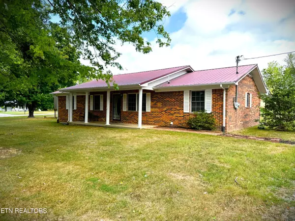 Livingston, TN 38570,212 Austin CIR