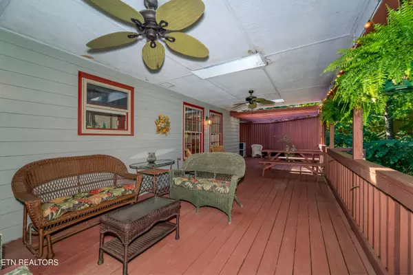 Knoxville, TN 37919,309 Kingston CT