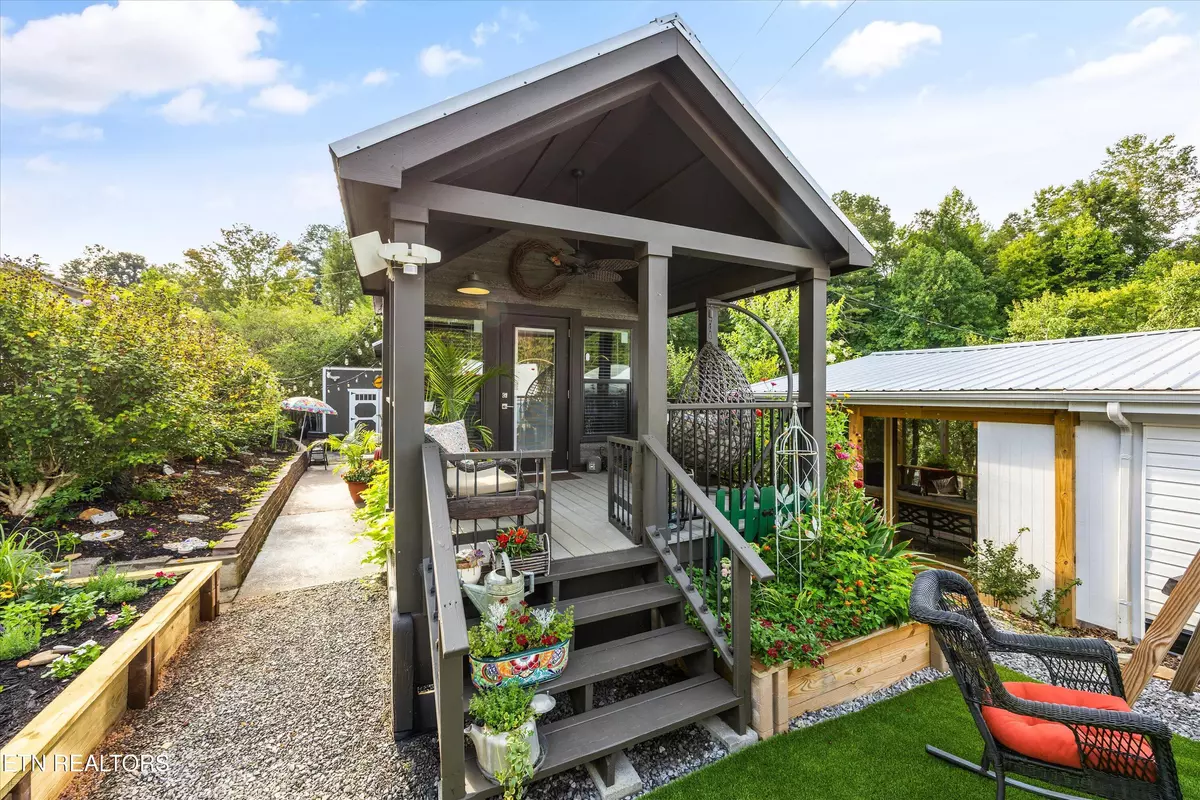 Townsend, TN 37882,610 Whistling Swan St