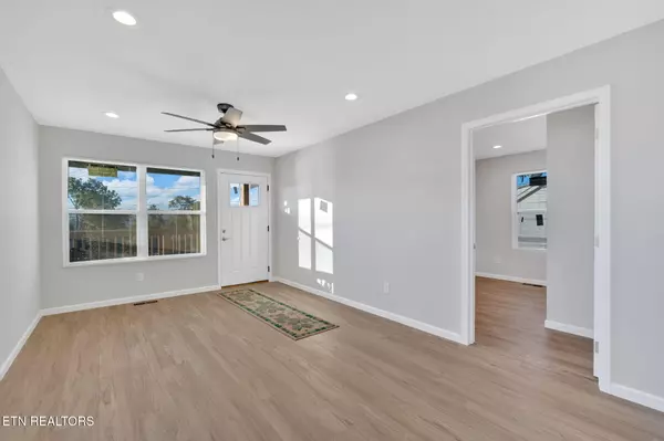 Morristown, TN 37814,1002 Watercrest St