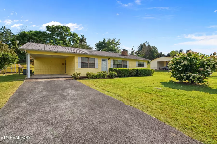 253 Lincoln DR, Harrogate, TN 37752