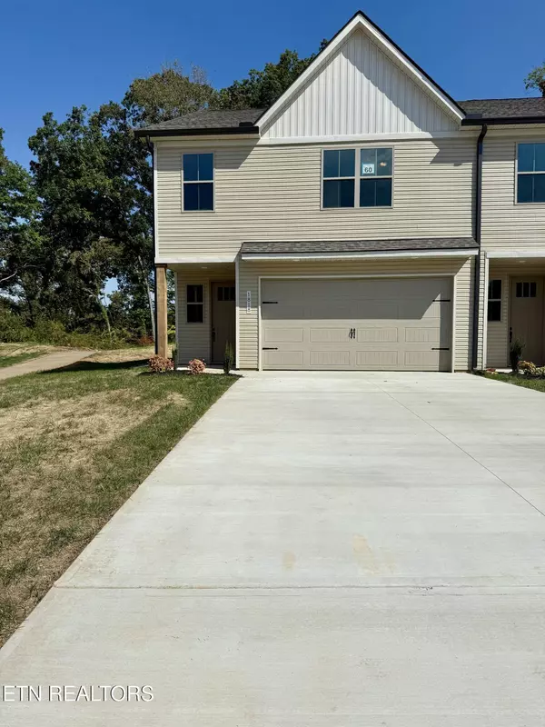 Maryville, TN 37804,1818 Bennett Village DR