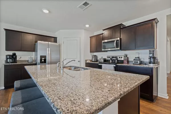 Jefferson City, TN 37760,165 Jesse Baker LN