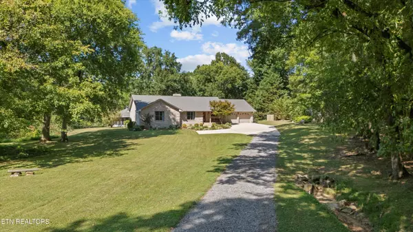 Benton, TN 37307,114 McClary DR