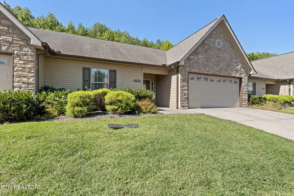 Powell, TN 37849,5104 Cates Bend WAY