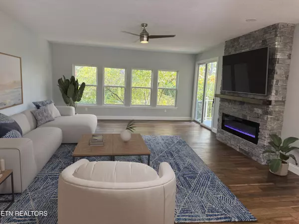 Loudon, TN 37774,100 Quapaw CIR