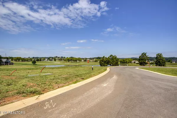 Loudon, TN 37774,497 Black Bear CIR