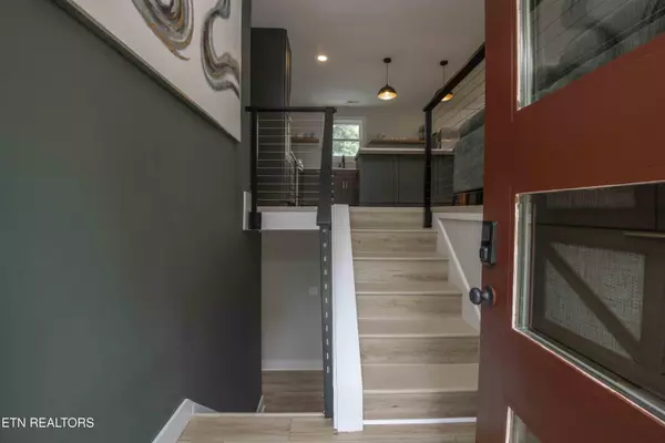 Knoxville, TN 37921,3920 Deerfield Road