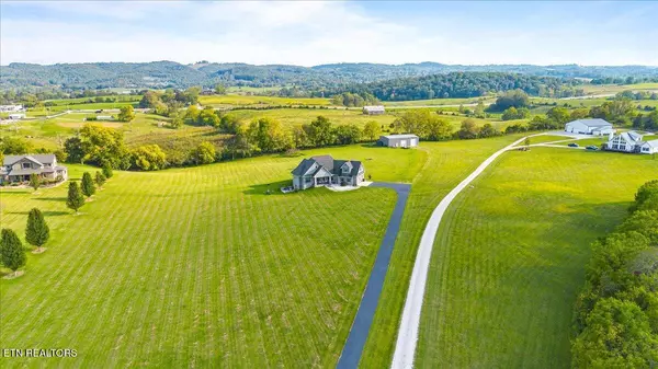Lafollette, TN 37766,1126 Cross Valley Rd