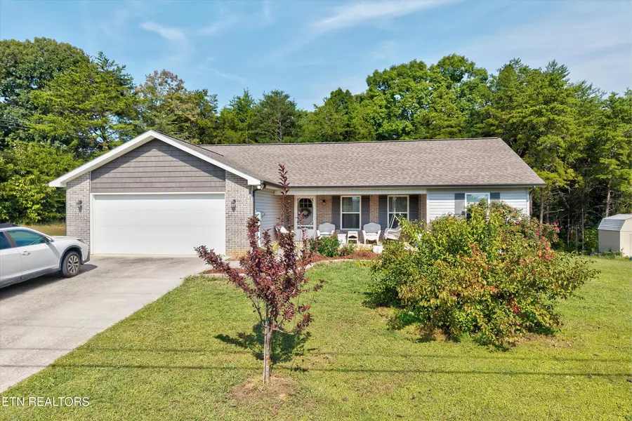 482 Klondike CIR, Kodak, TN 37764