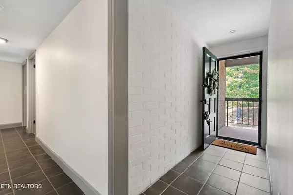 Knoxville, TN 37923,8534 Madrid CT #C78