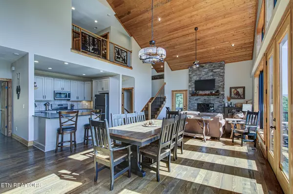 Townsend, TN 37882,117 Craig CV