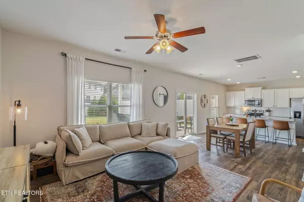 Knoxville, TN 37931,2831 Red Barn Rd