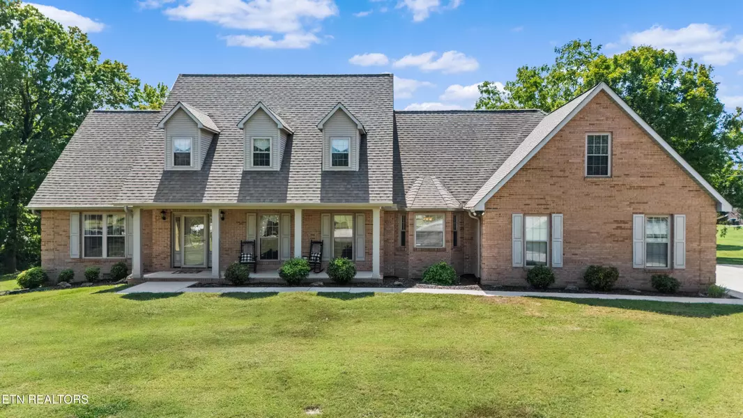 1569 Ashwood PL, Alcoa, TN 37701