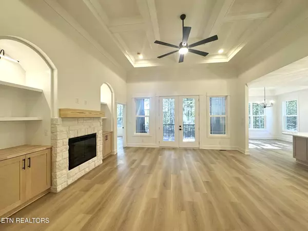 Lenoir City, TN 37771,1127 Edith LN