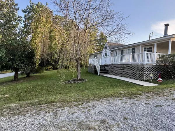 Oneida, TN 37841,562 Verdun Rd