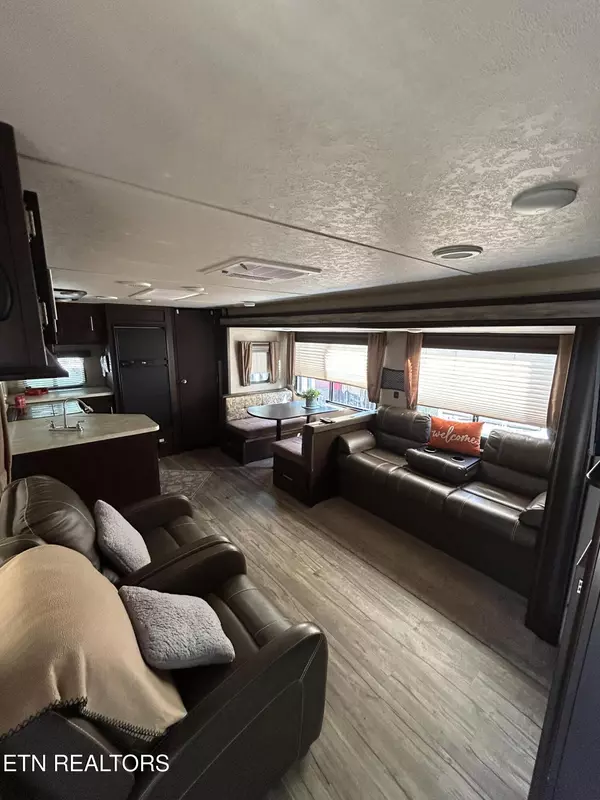 Crossville, TN 38571,53 Laurel PT