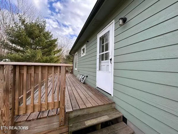 New Tazewell, TN 37825,444 Tilmon West LN