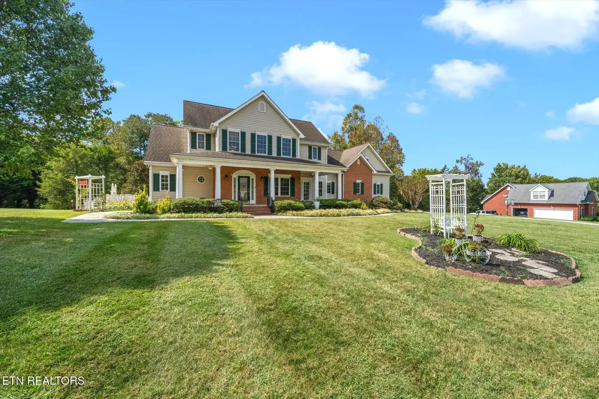 Knoxville, TN 37918,7007 Summer Oak LN