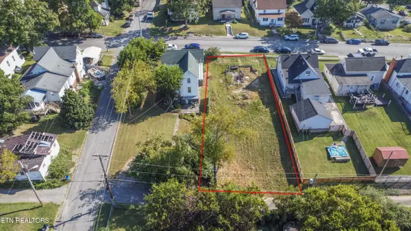 Lenoir City, TN 37771,408 N C Street