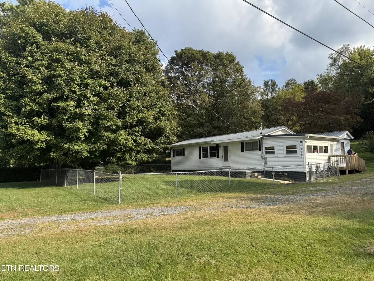 Whitesburg, TN 37891,6650 Andrew Johnson Hwy Hwy