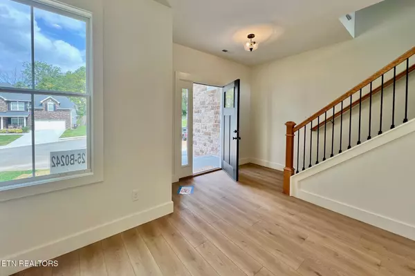 Knoxville, TN 37931,2611 Sweeping Rain LN